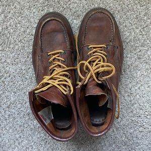 Red Wing mens boots size 9.5